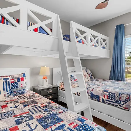 Paradise Found Just Listed Beach Cottage 2 Pools
